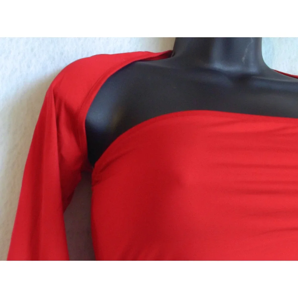 Princess‎ Polly Earth Club Red Shrug and Asymmetrical Tube Top  US 4